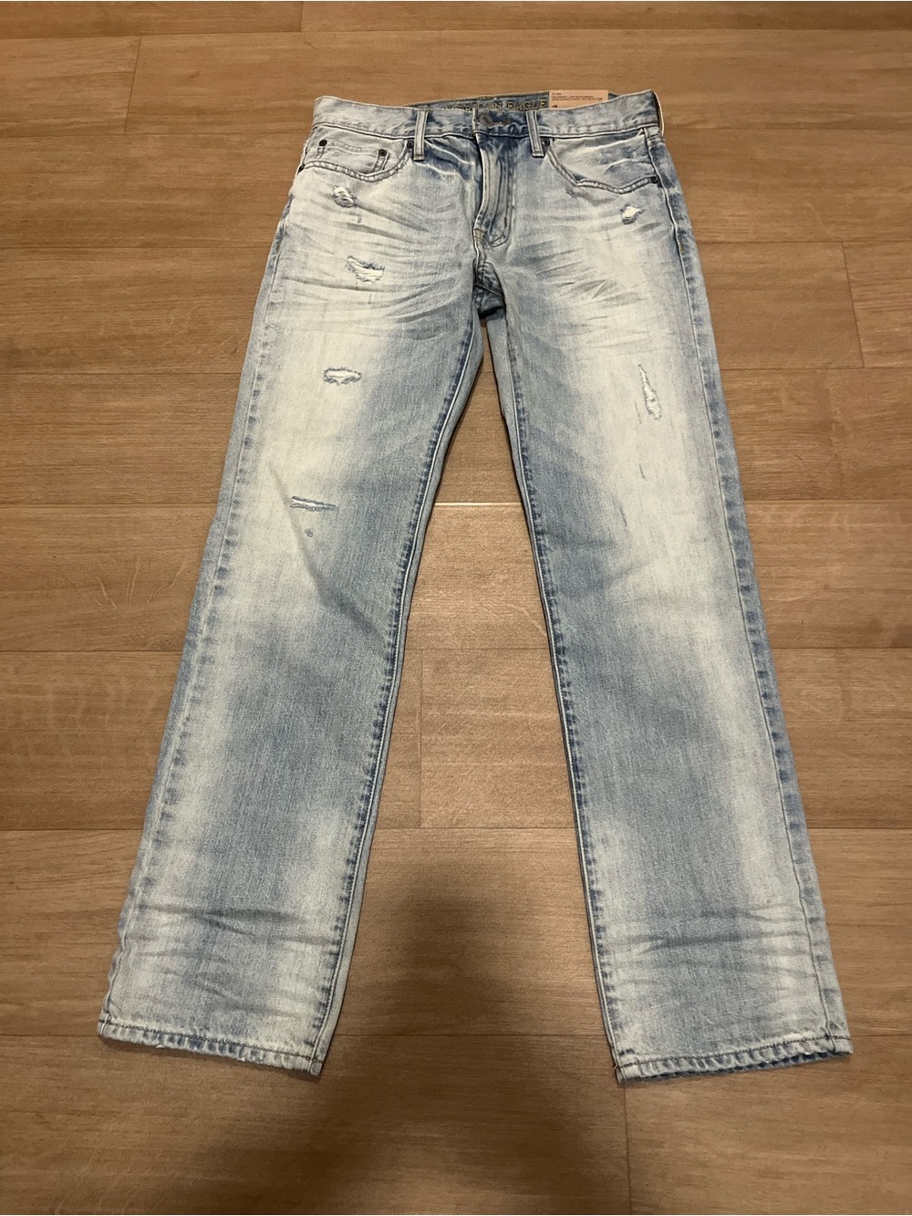 American Eagle Distressed Jeans